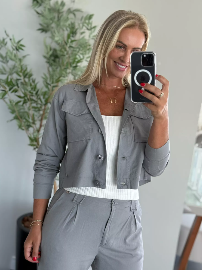 Conjunto Biamar em Sarja com Botões